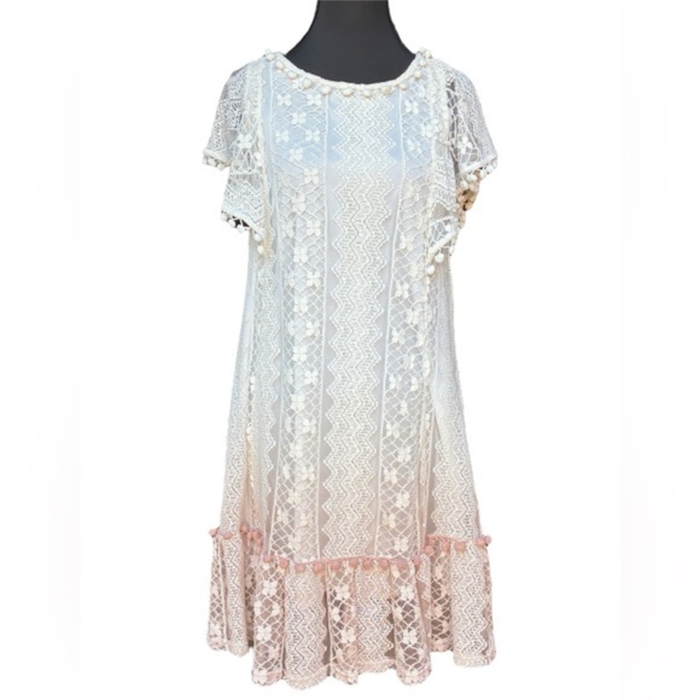 Listicle Victorian Lace Dress, Pink Ombré, Size Medium, Slip Lined, Short Sleeve
